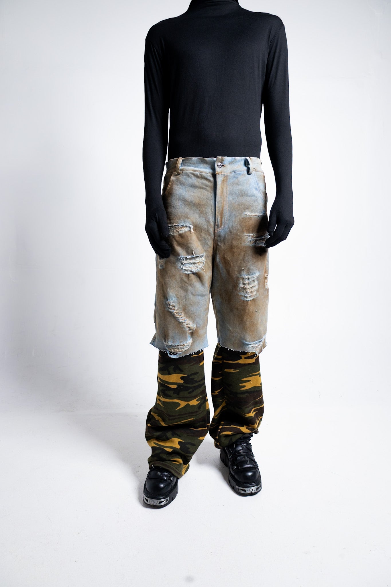 Vacant Hybrid Denim Pants ( Camo )