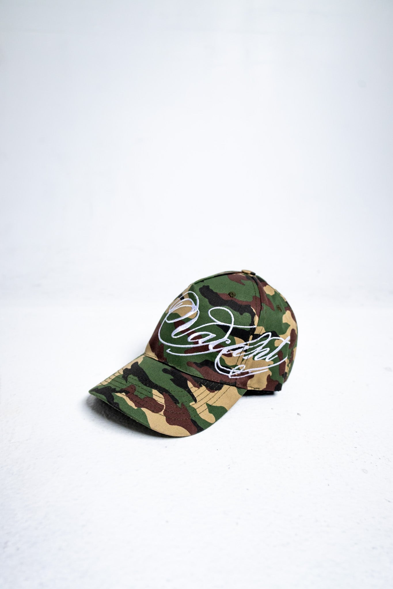 Vacant Script Hat ( Camo )